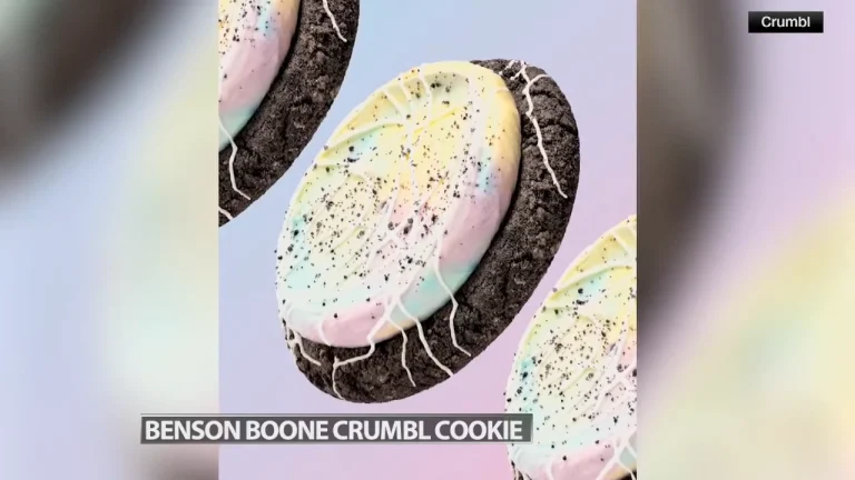 Benson Boone Moonbeam Ice Cream Cookie Crumbl Cookies